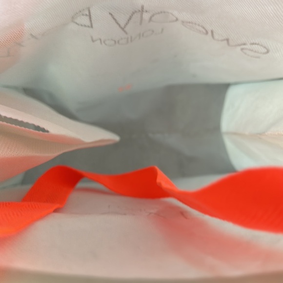 Sweaty Betty London Tote Bag Measures 12 inches top to bottom. Pre-owned - Picture 5 of 5